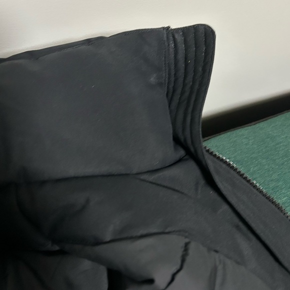 Women’s Long Black Winter Coat-medium Mountain Equipment Co op. - Picture 8 of 9